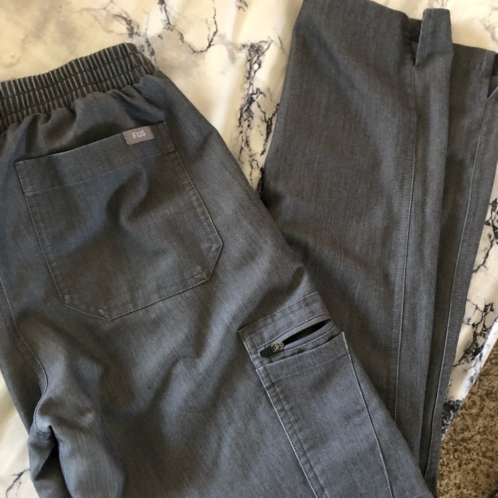 FIGS graphite yola scrub pants